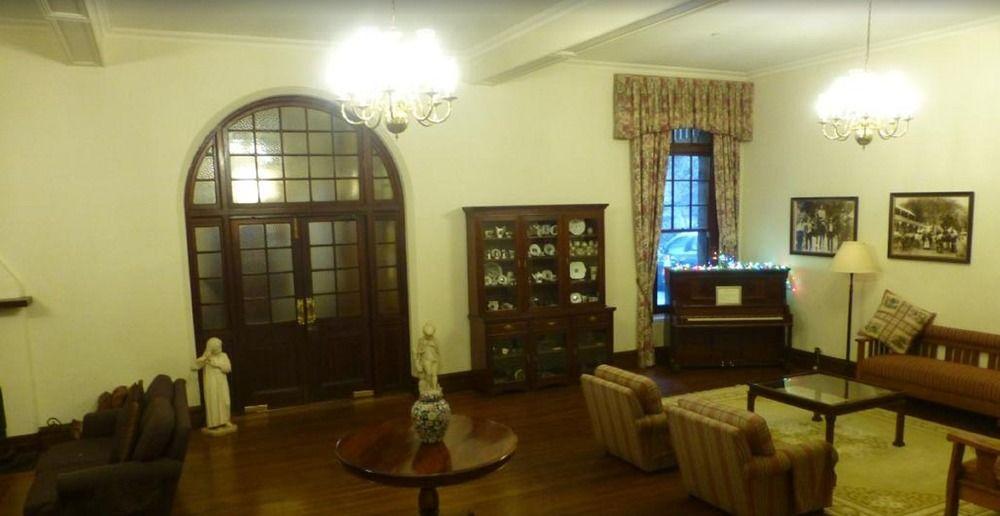 מלון Jenolan Caves House מראה חיצוני תמונה