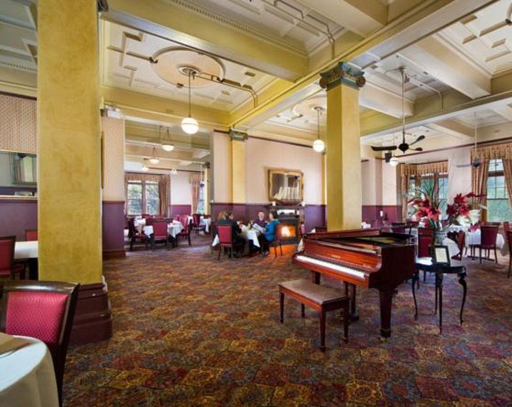 מלון Jenolan Caves House מראה חיצוני תמונה