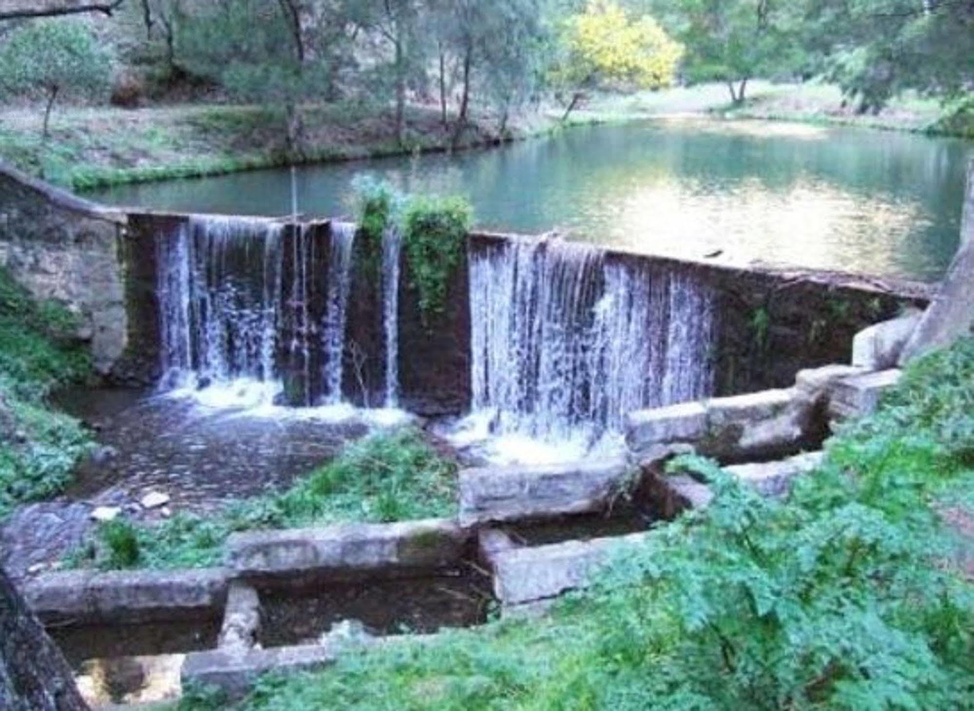 מלון Jenolan Caves House מראה חיצוני תמונה